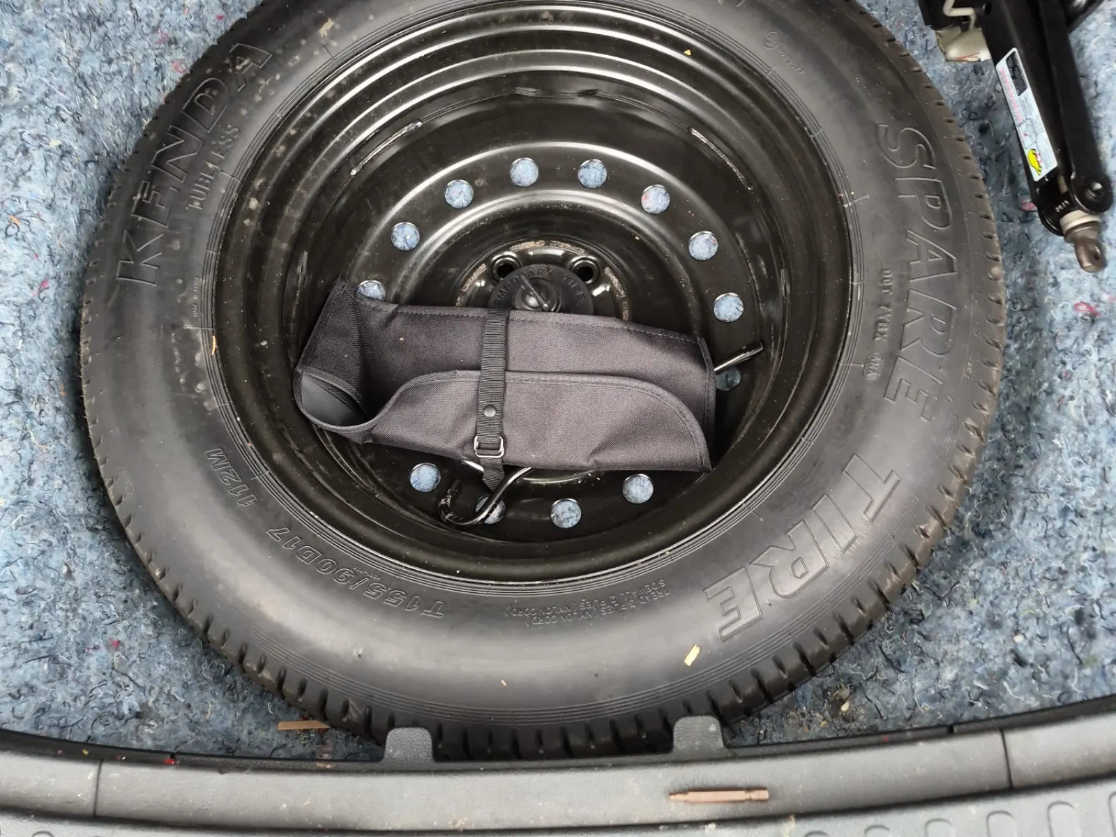Spare Tire & Wheel Photo