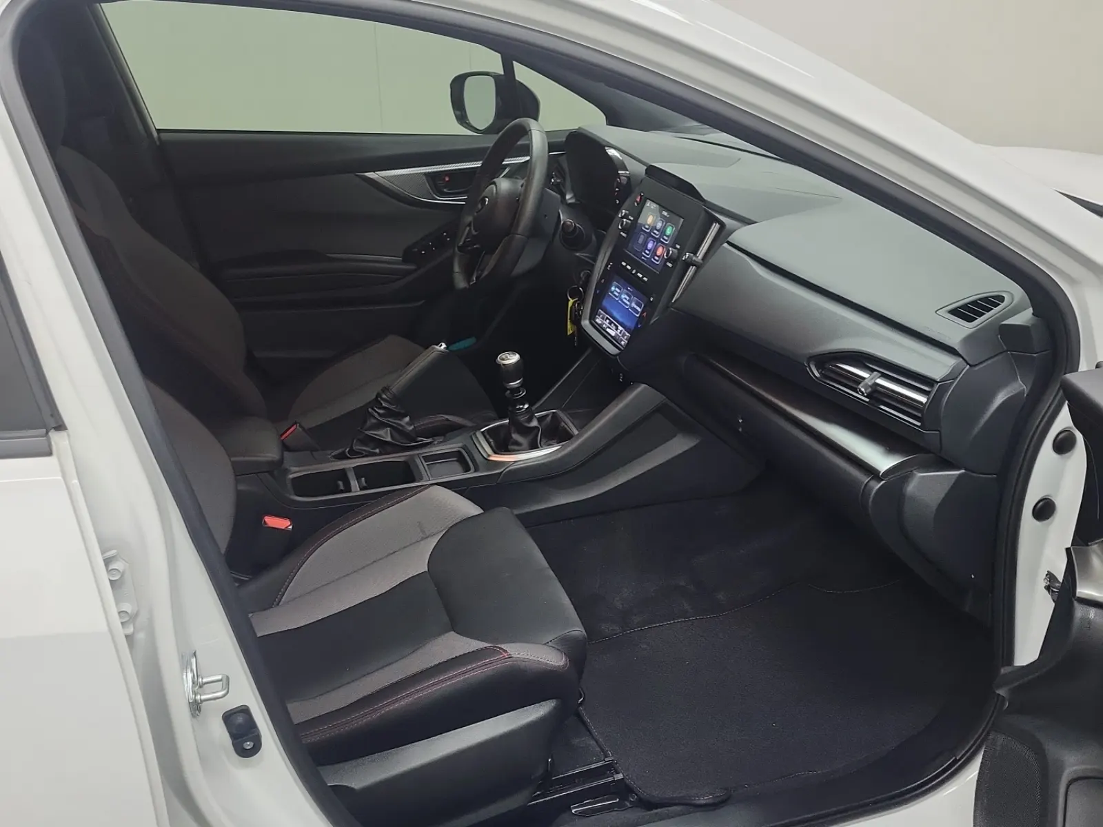 Right Side Interior Photo