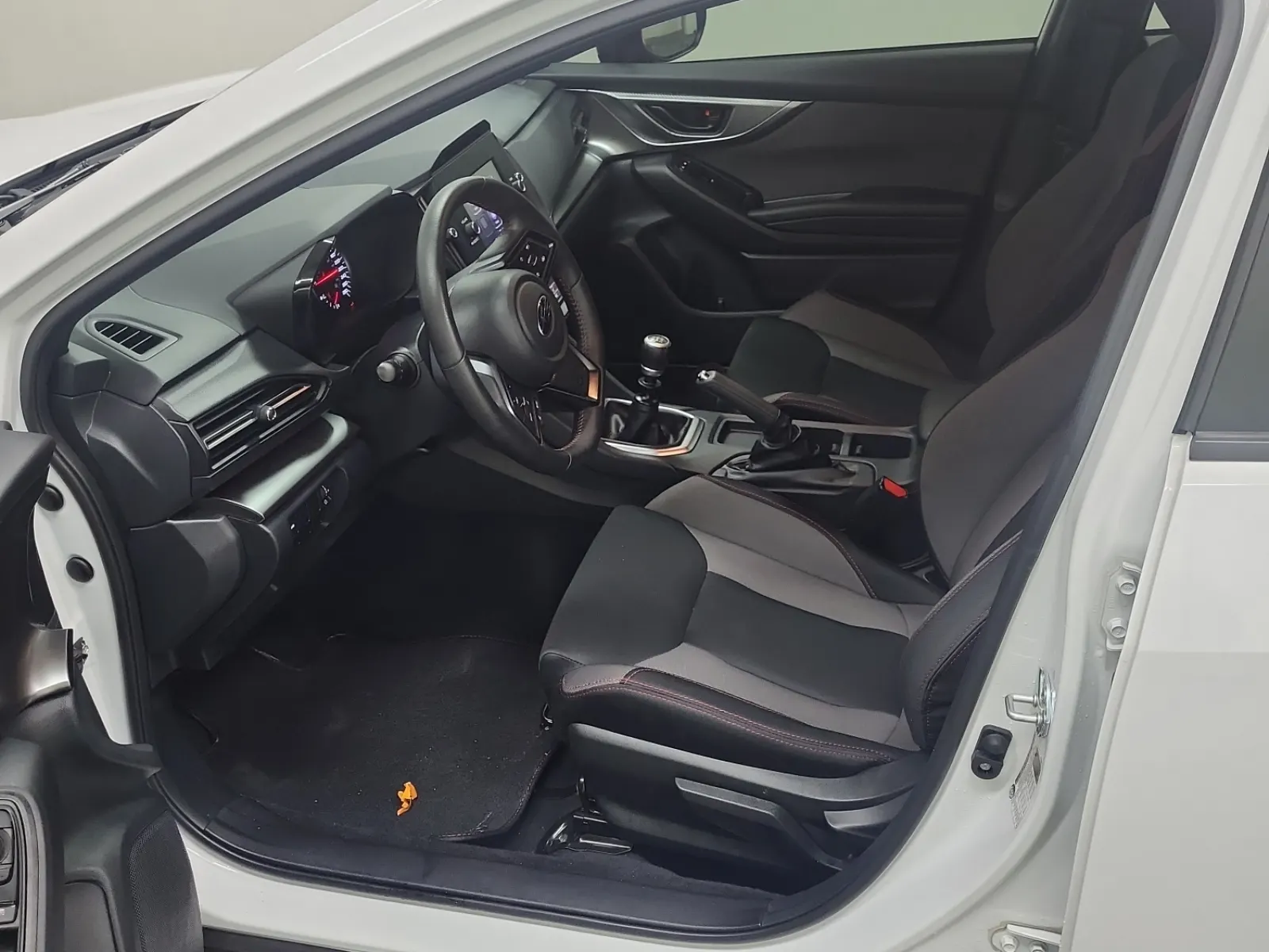 Front Interior Photo