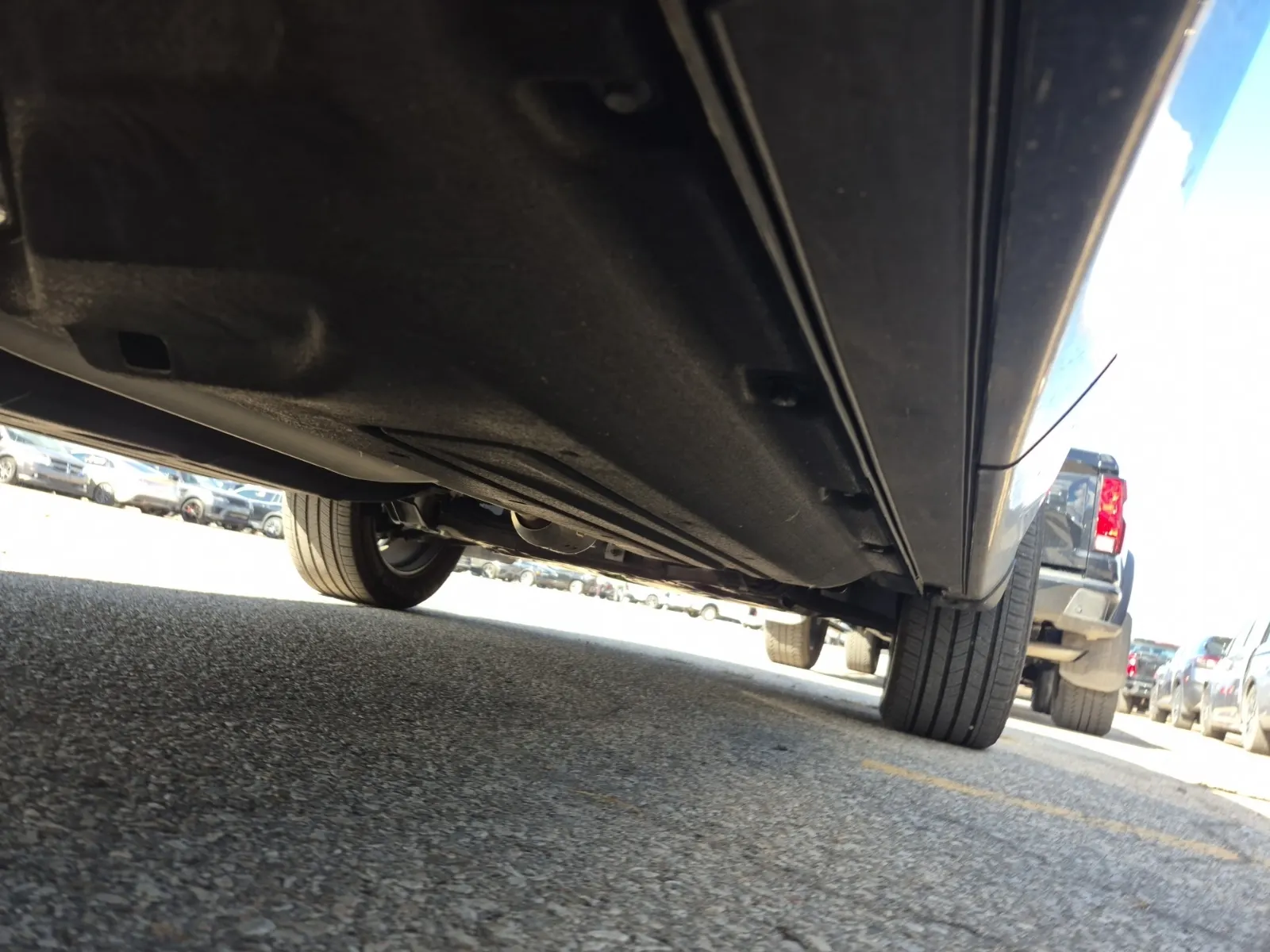 Undercarriage - Passenger Photo