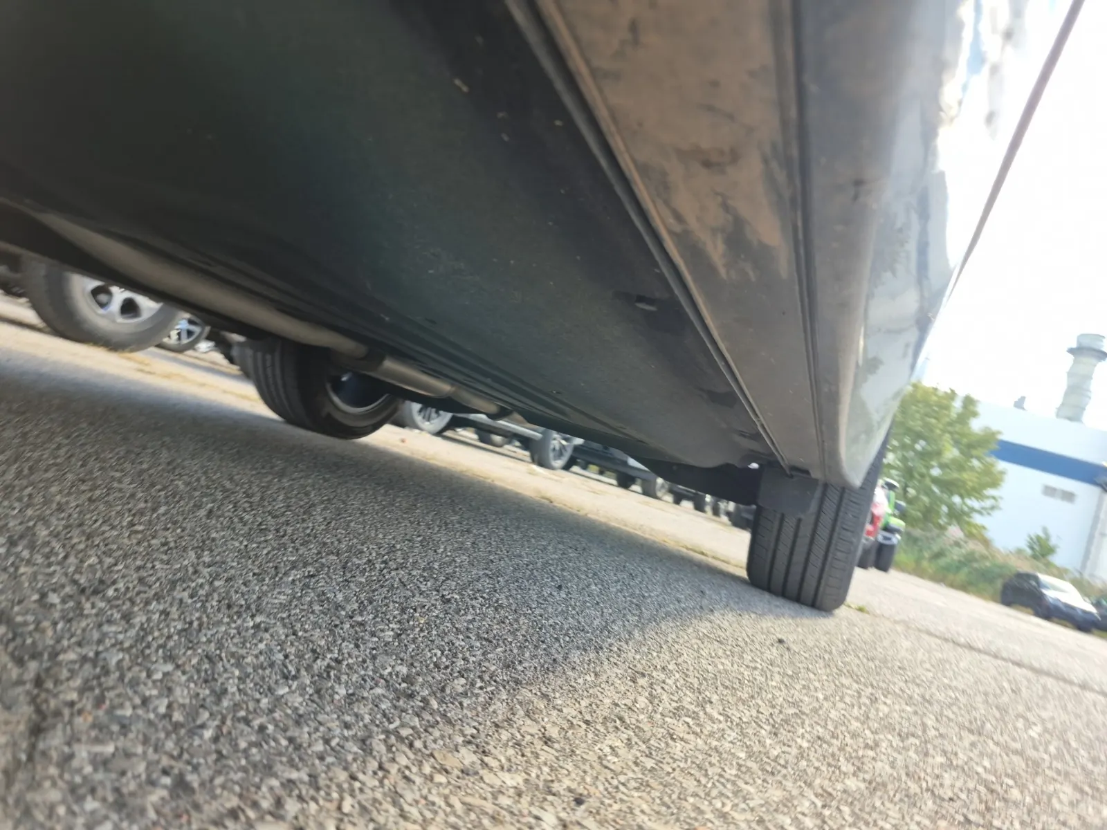 Undercarriage - Driver Photo