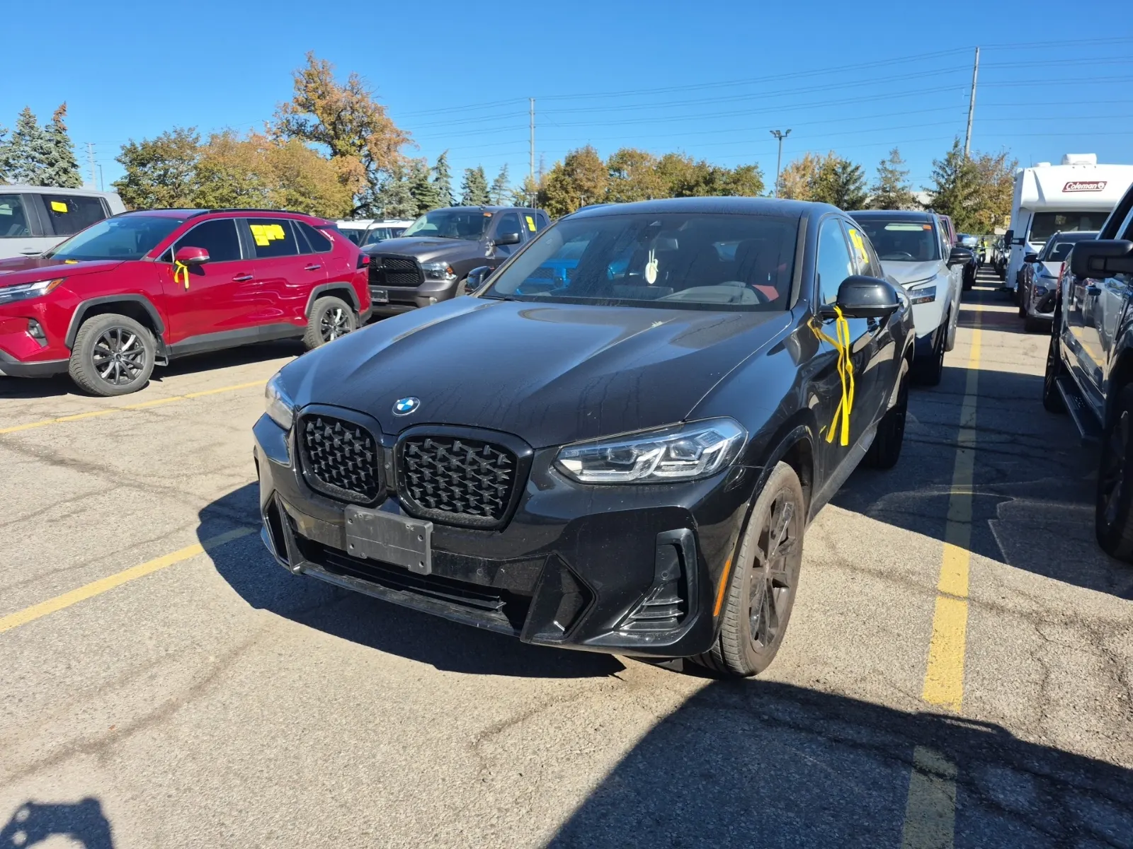 Front driver 3/4 photo