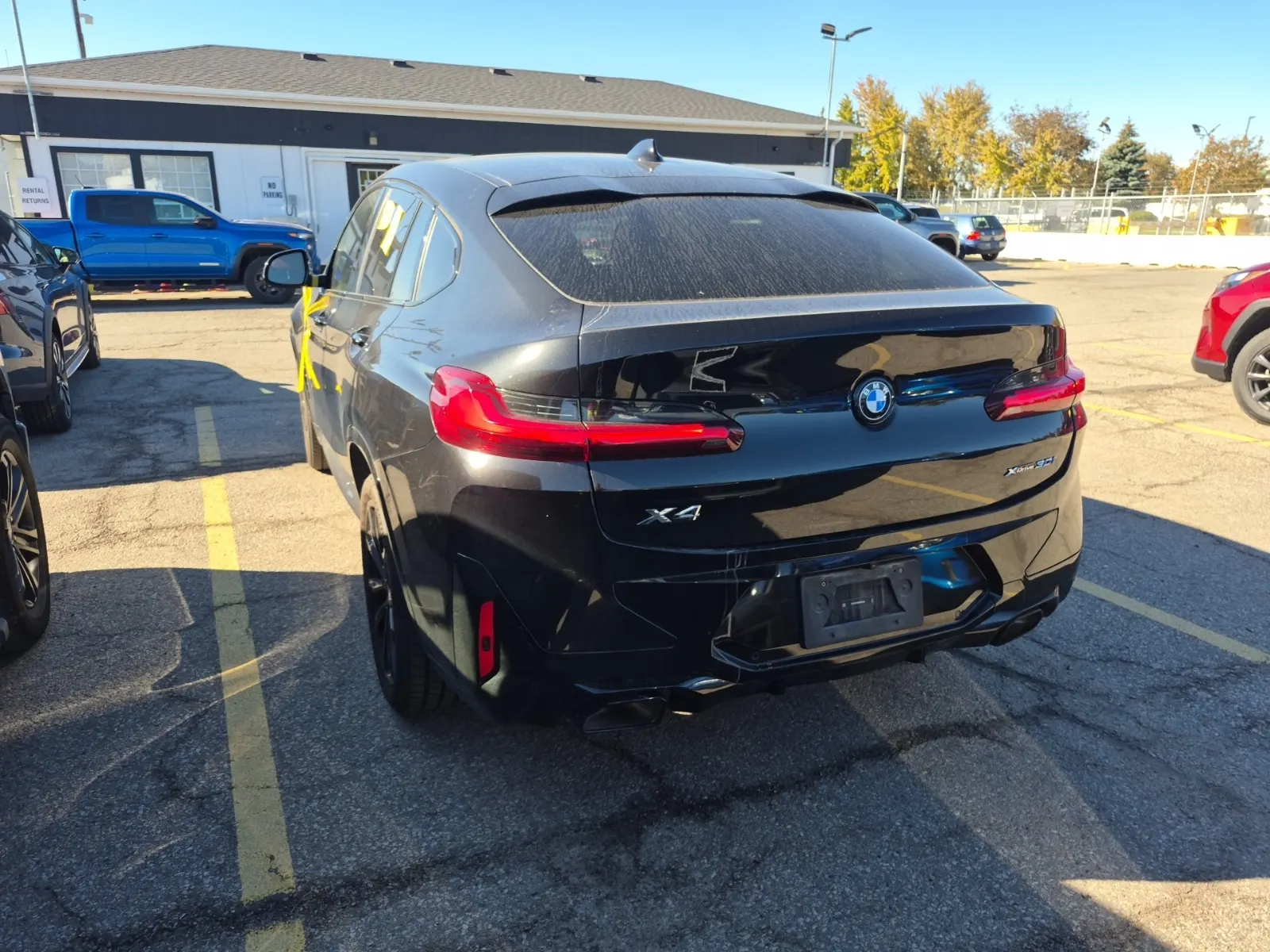 Driver Rear 3/4 Photo
