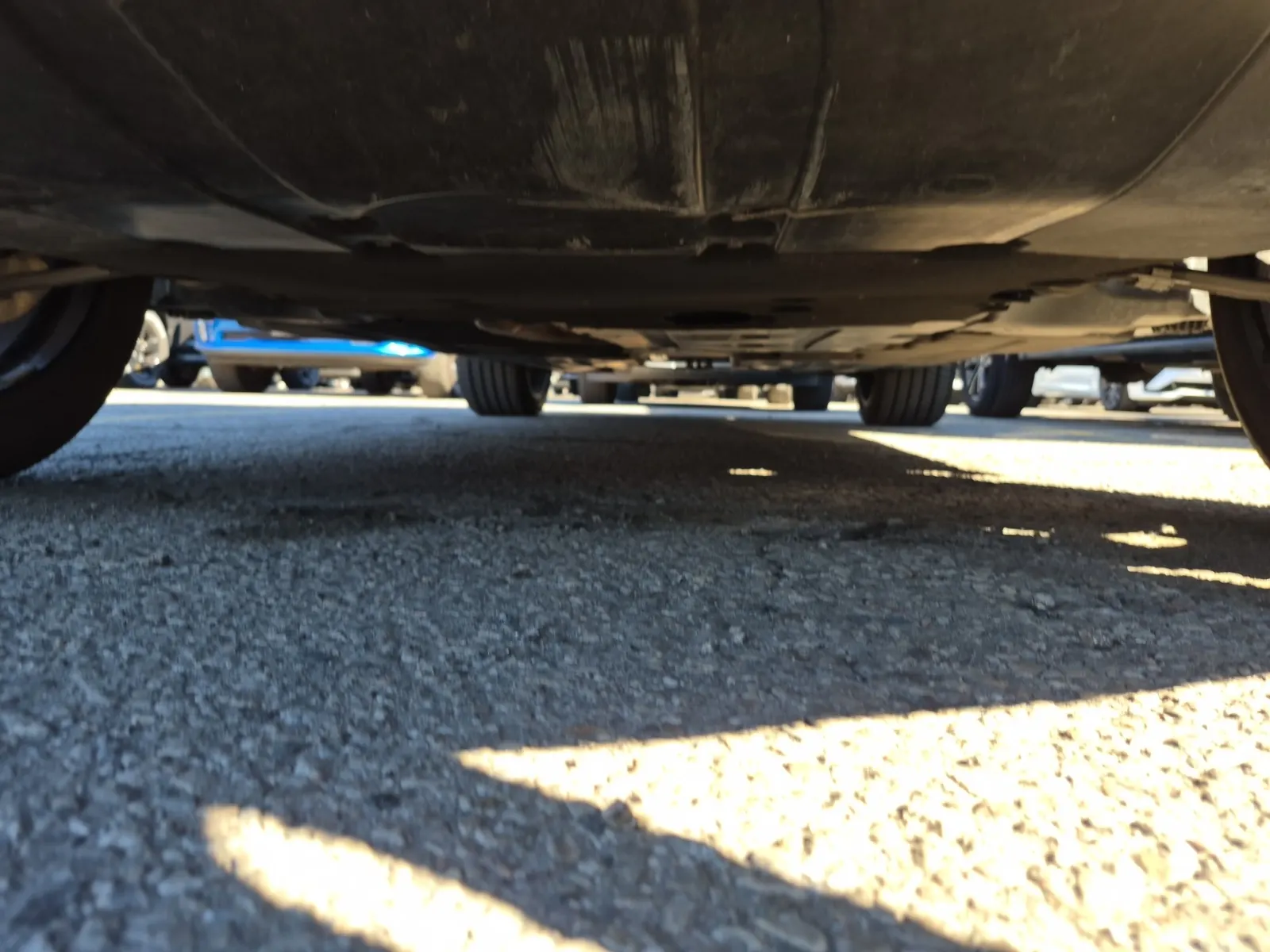 Undercarriage - Front Photo