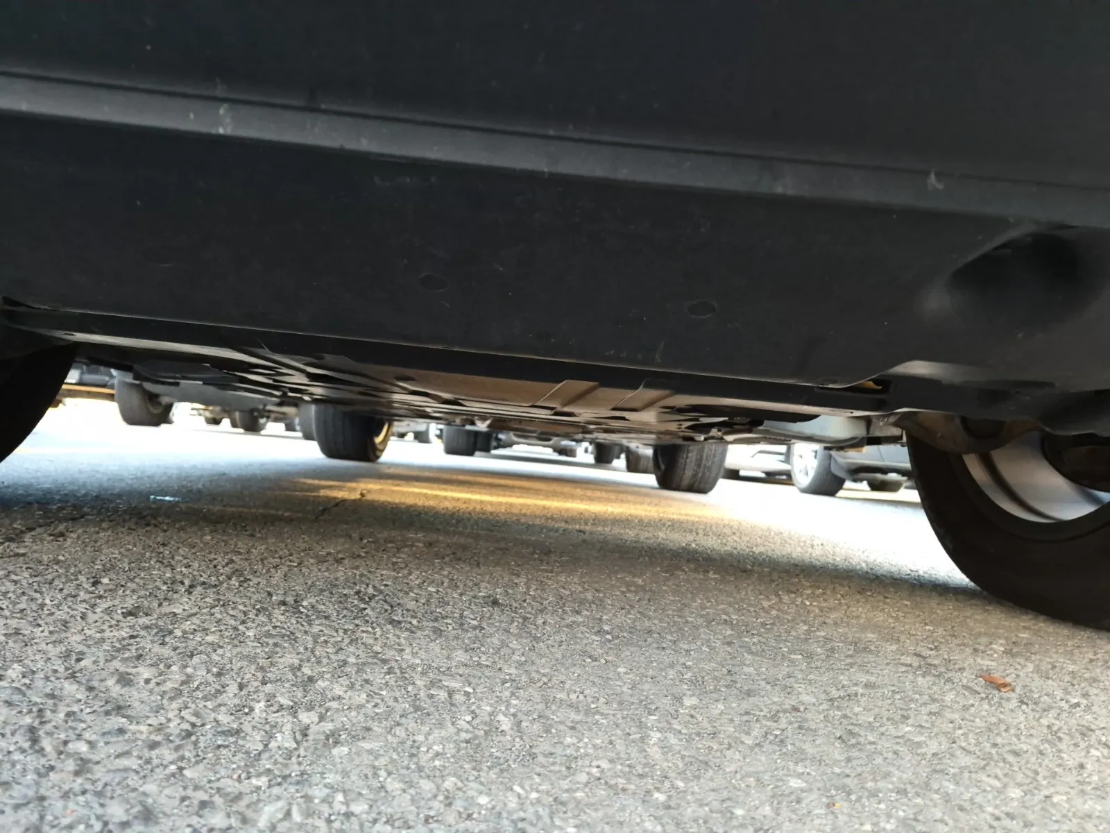 Undercarriage - Front Photo