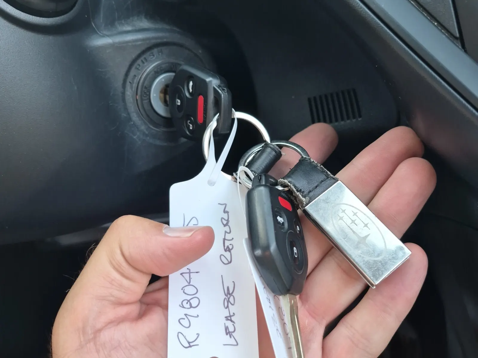 Keys/Fobs/Manual Photo