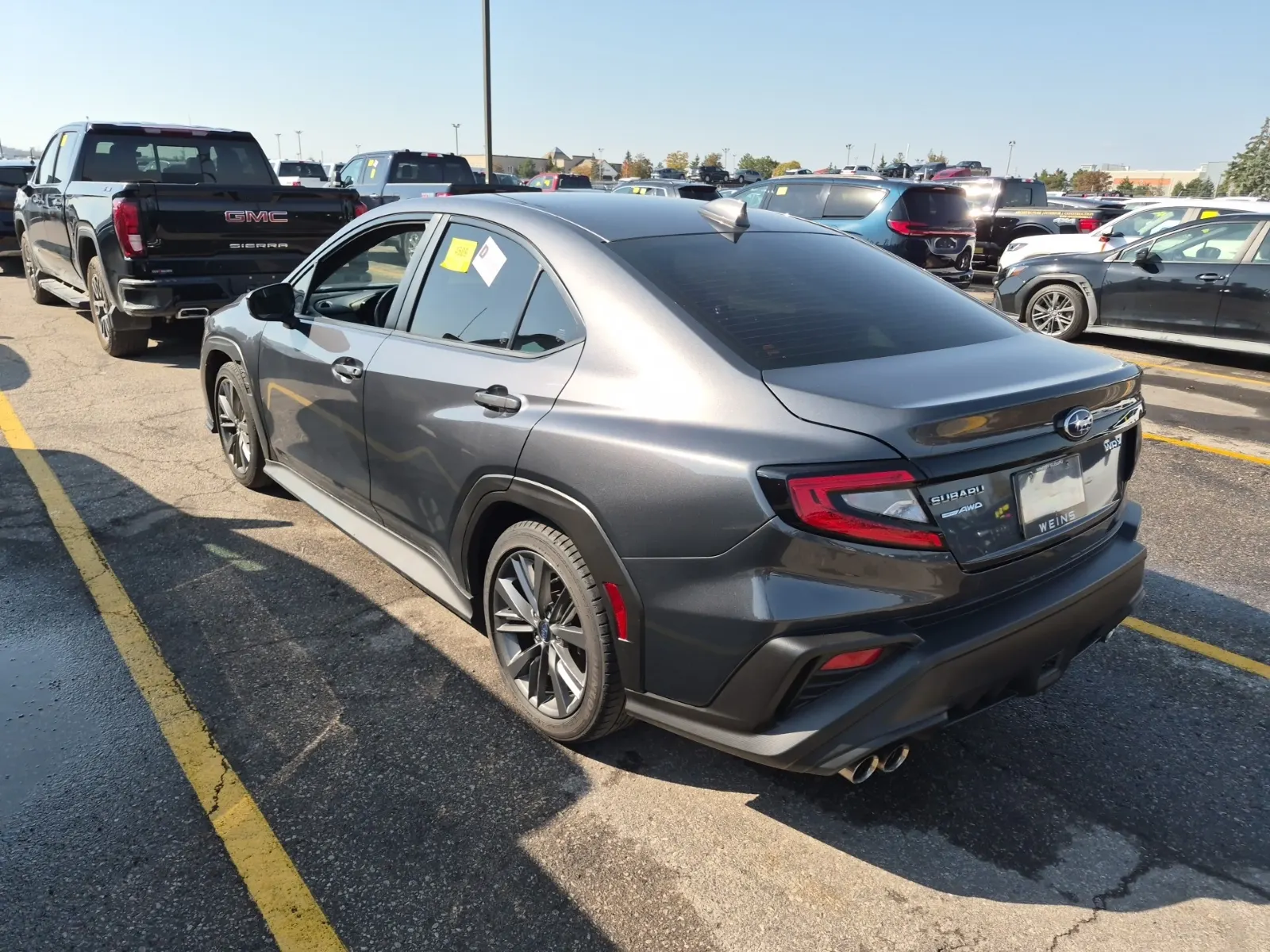 Driver Rear 3/4 Photo