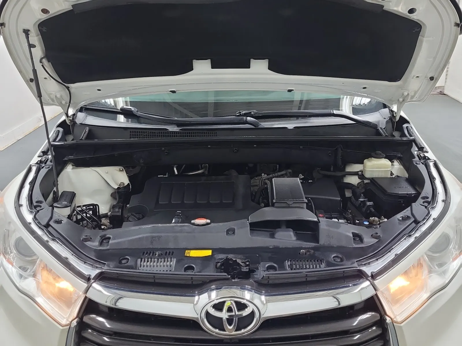 Engine Photo