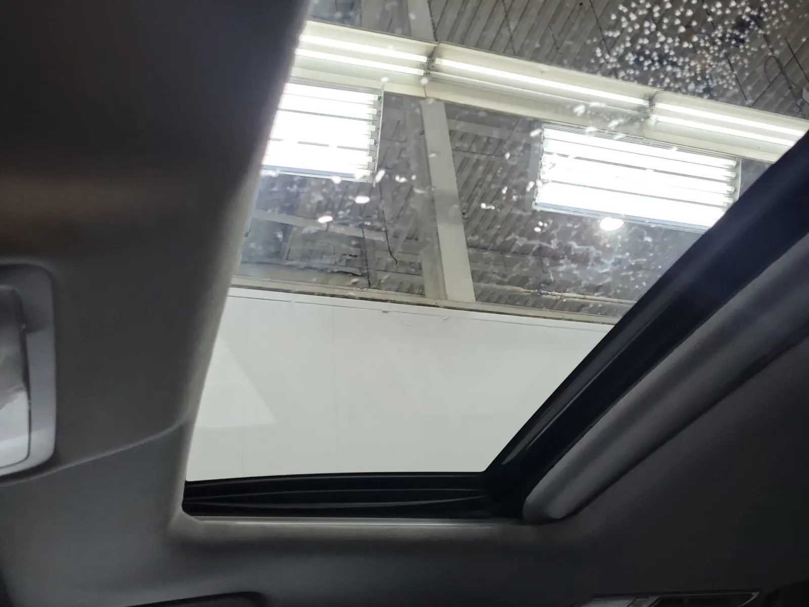 Interior Roof Photo