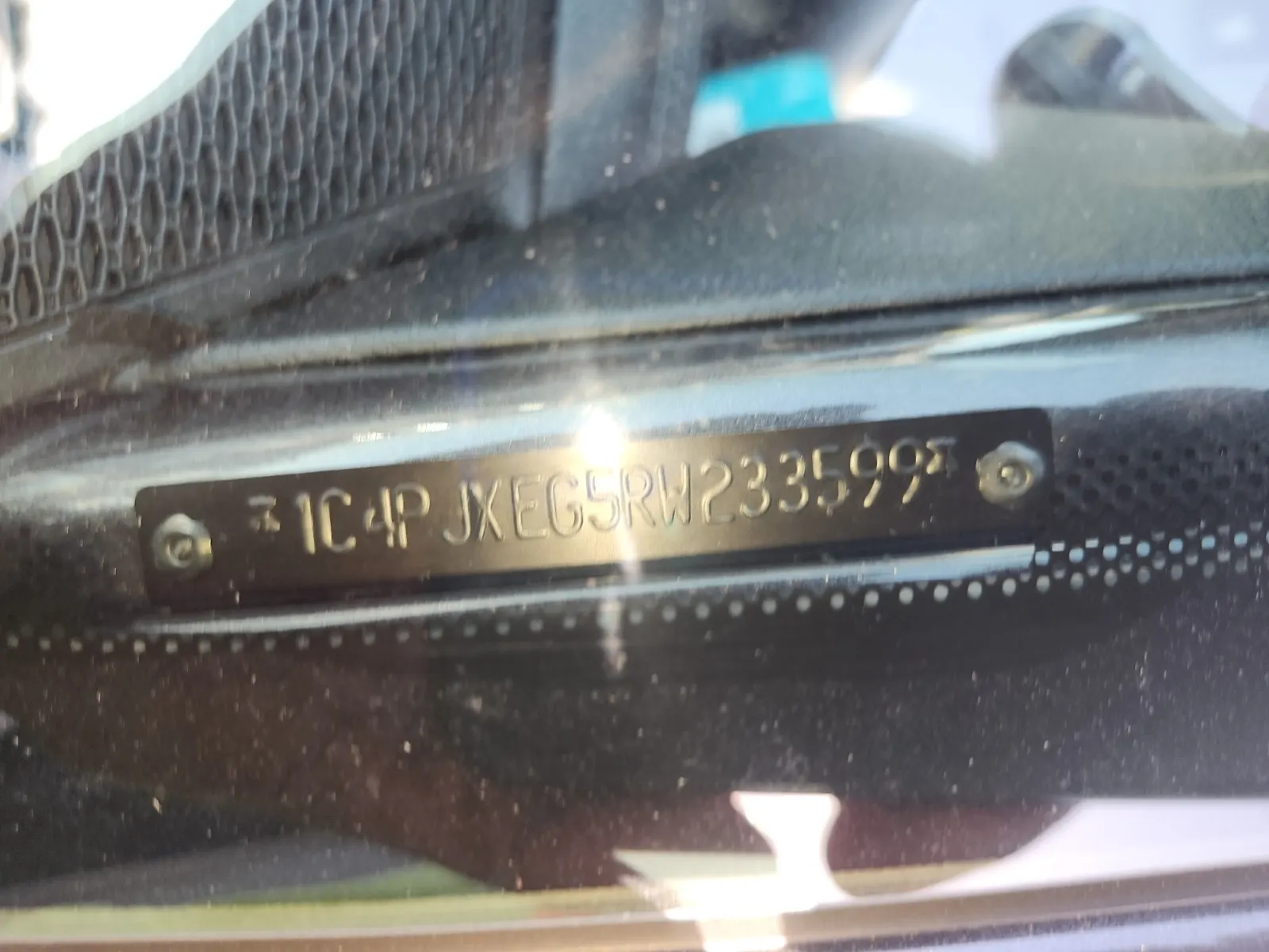 Dash VIN Plate Photo