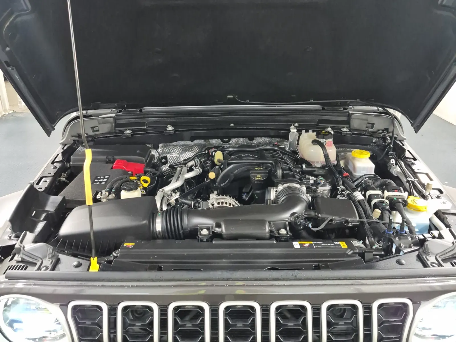 Engine Photo