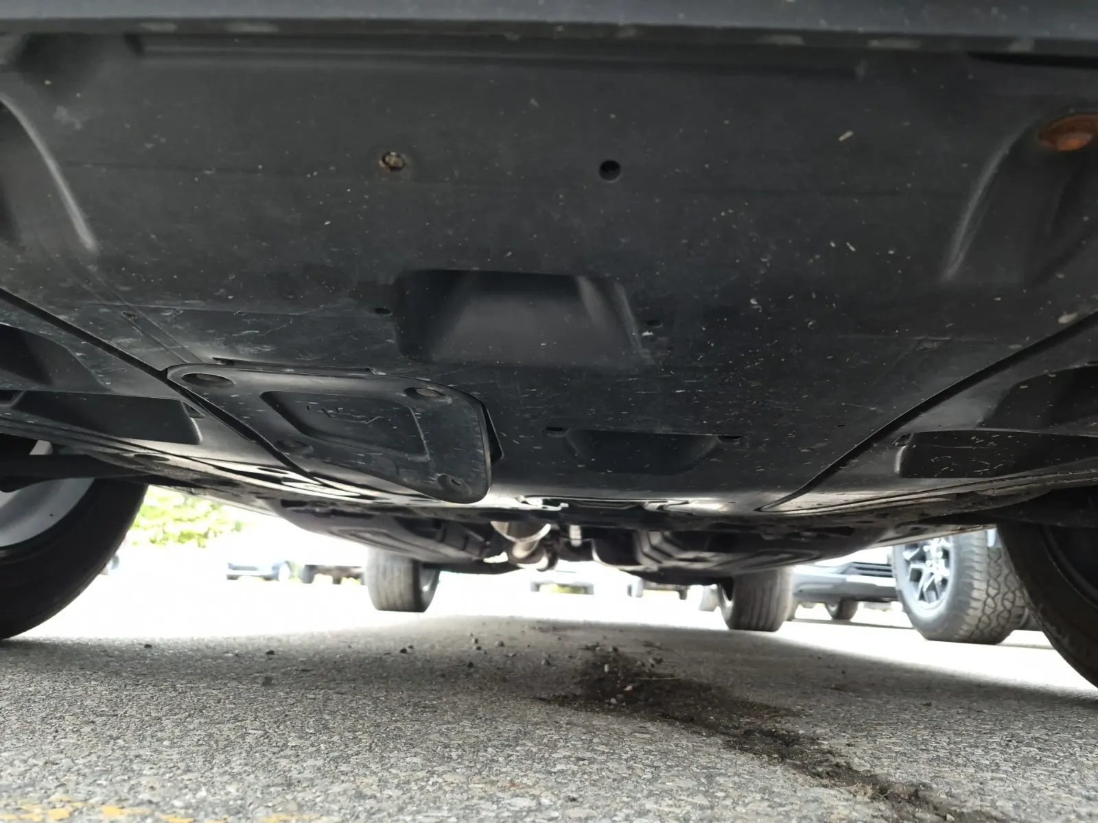 Undercarriage - Front Photo