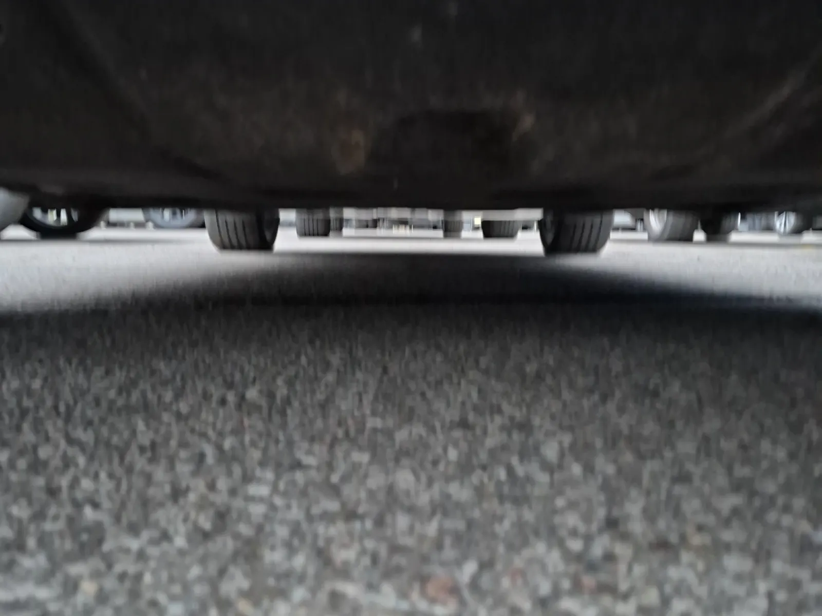 Undercarriage - Front Photo