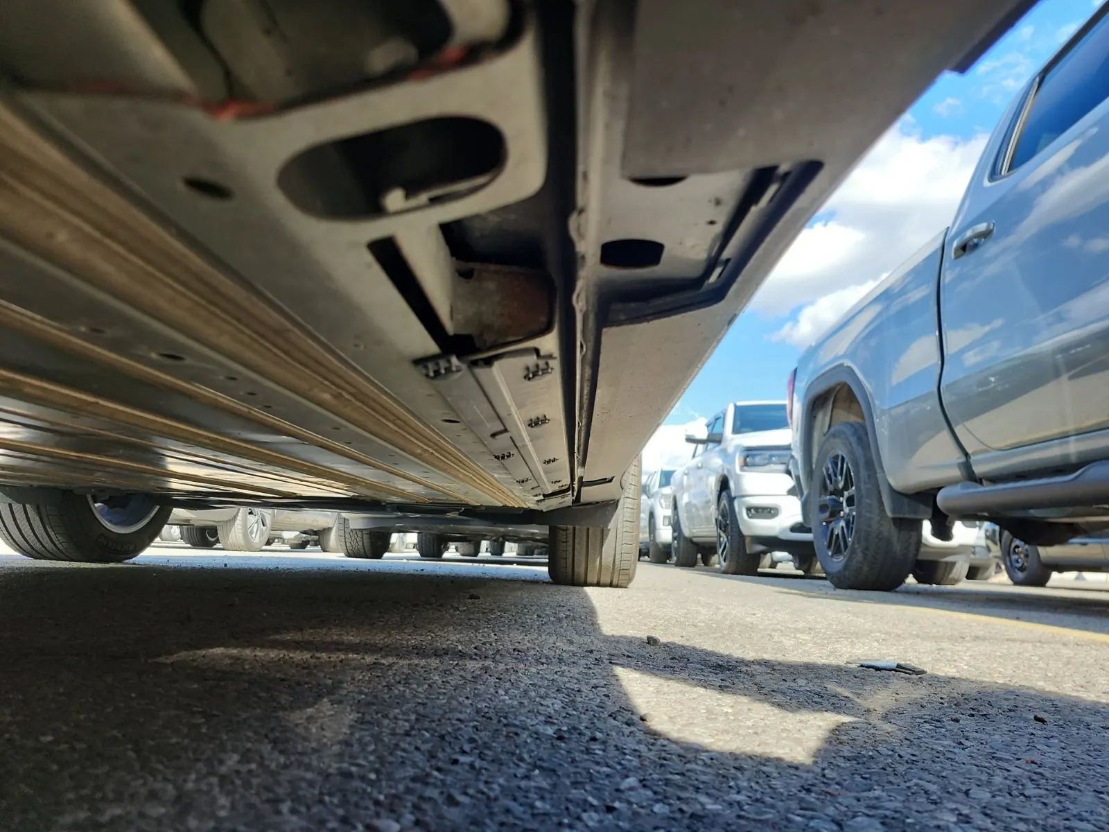Undercarriage - Driver Photo