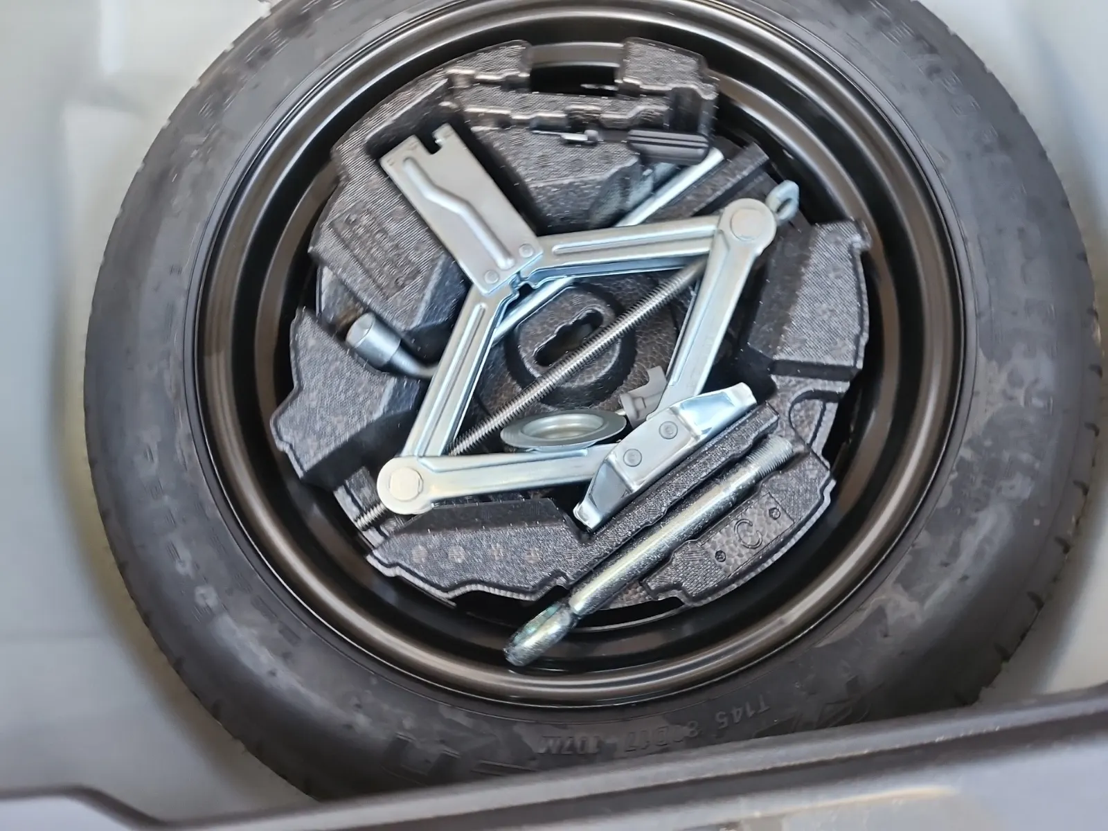 Spare Tire & Wheel Photo
