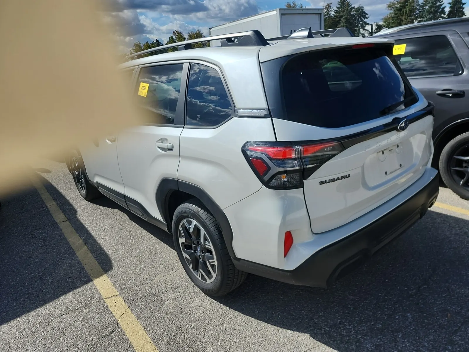 Driver Rear 3/4 Photo