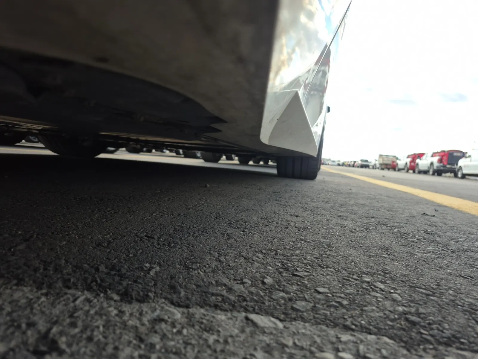 Undercarriage - Passenger Photo