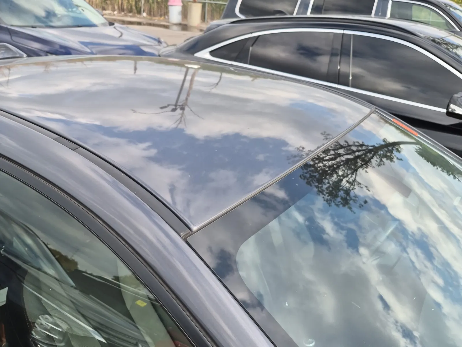 Exterior Roof Photo
