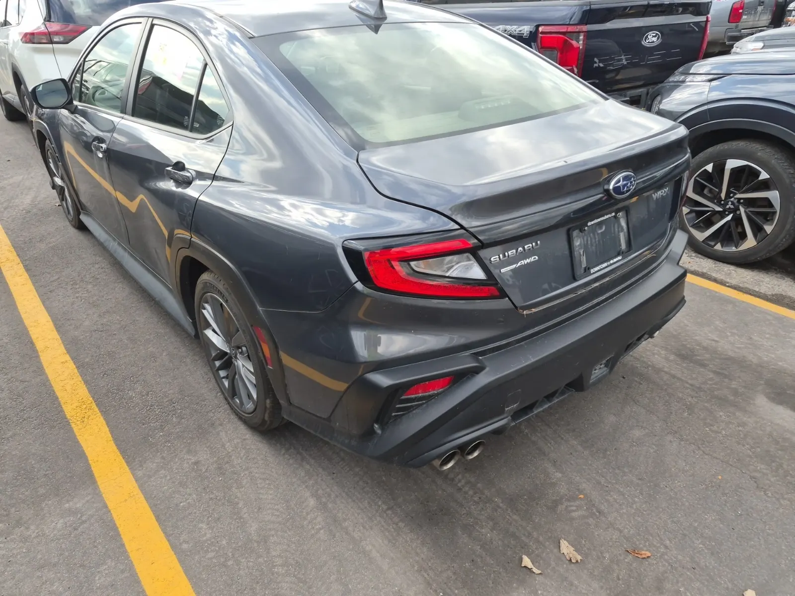 Driver Rear 3/4 Photo
