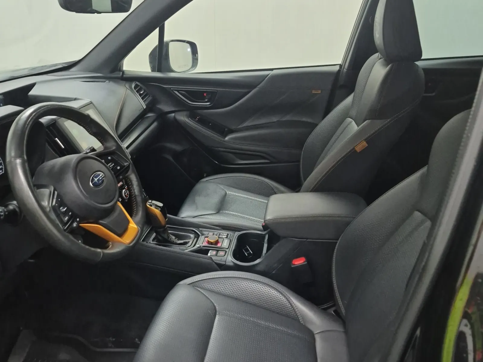 Front Interior Photo