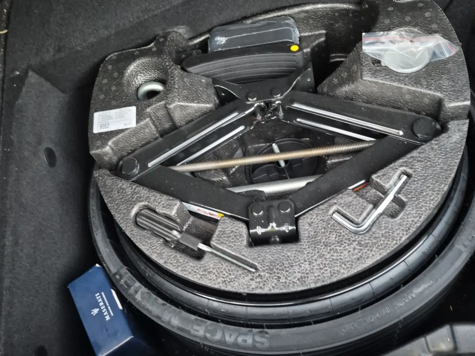 Spare Tire & Wheel Photo