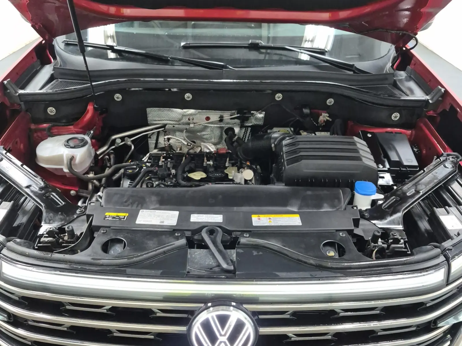 Engine Photo