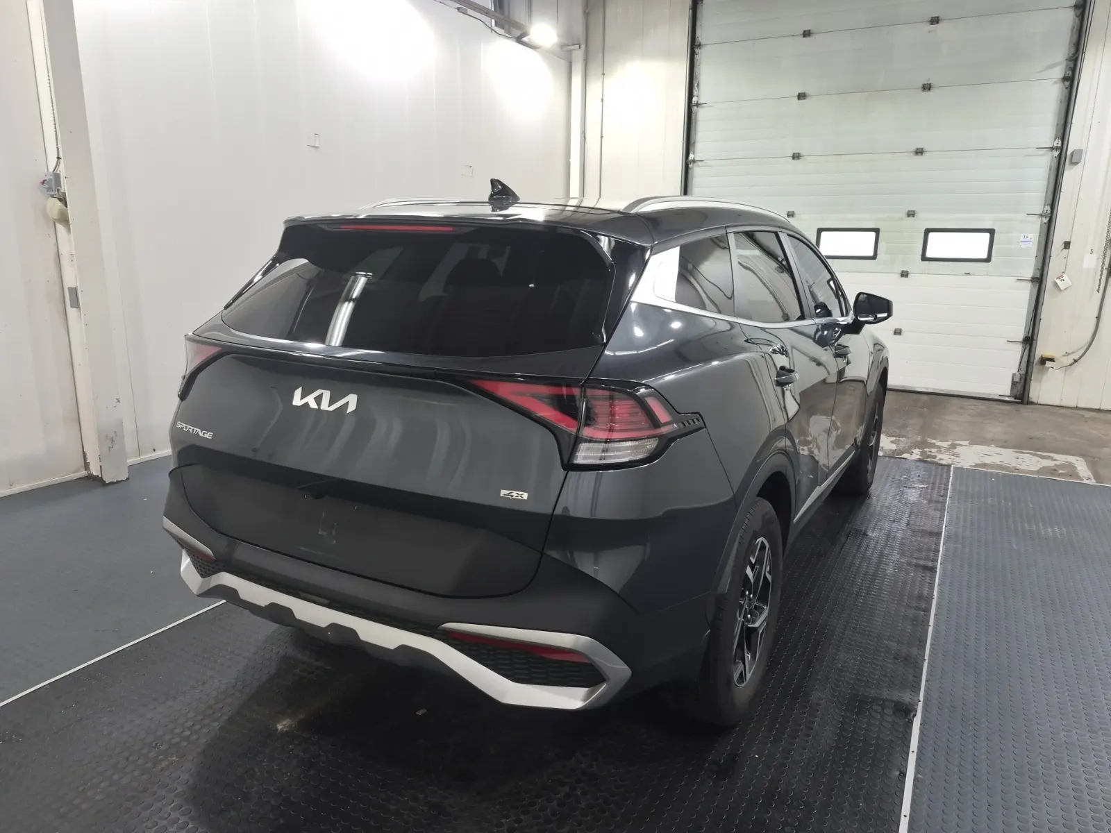 Passenger Rear 3/4 Photo