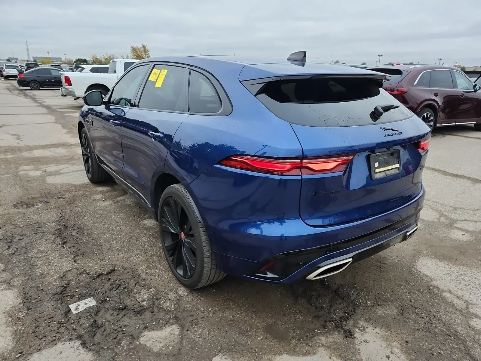 Driver Rear 3/4 Photo