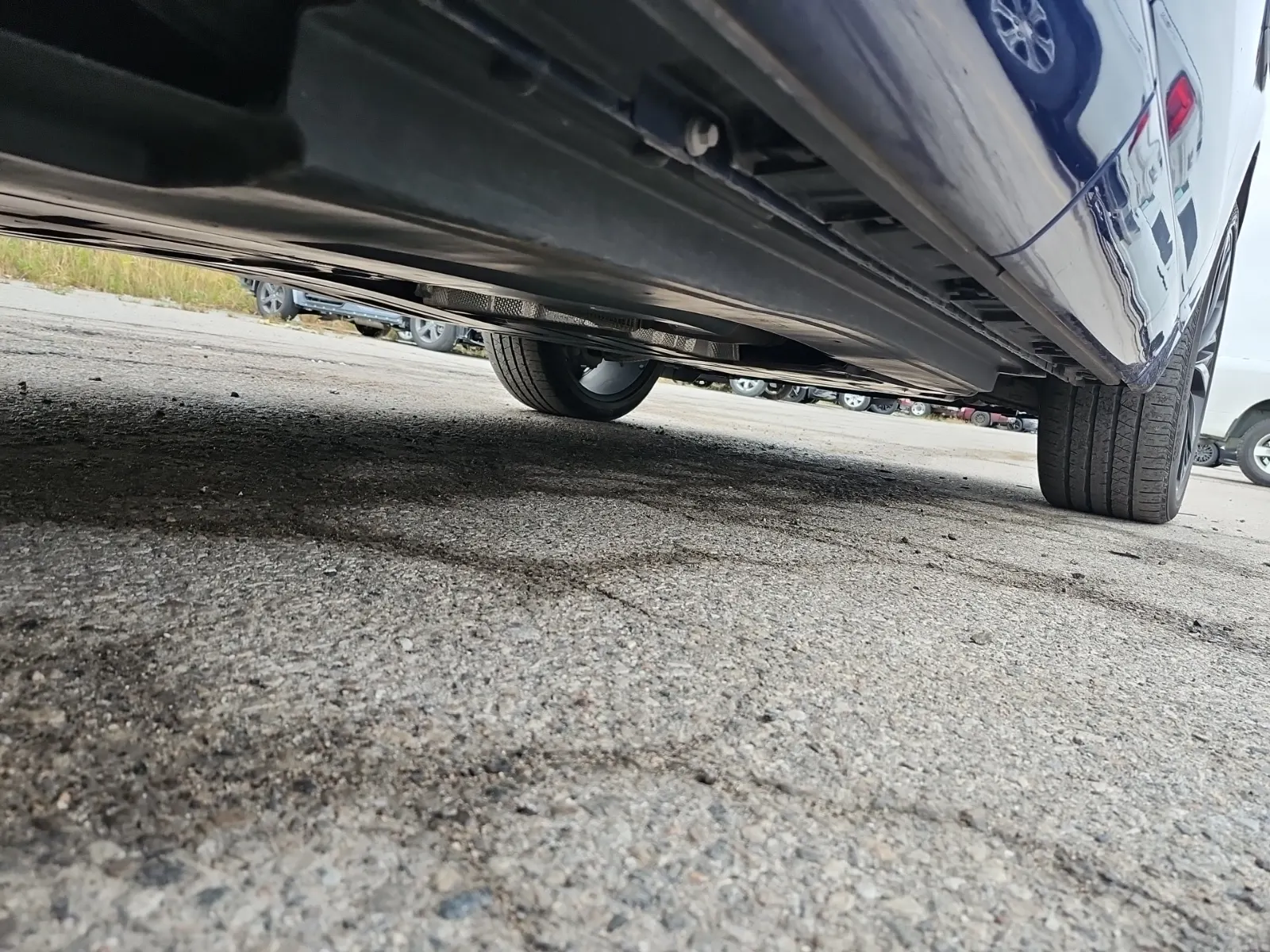 Undercarriage - Passenger Photo