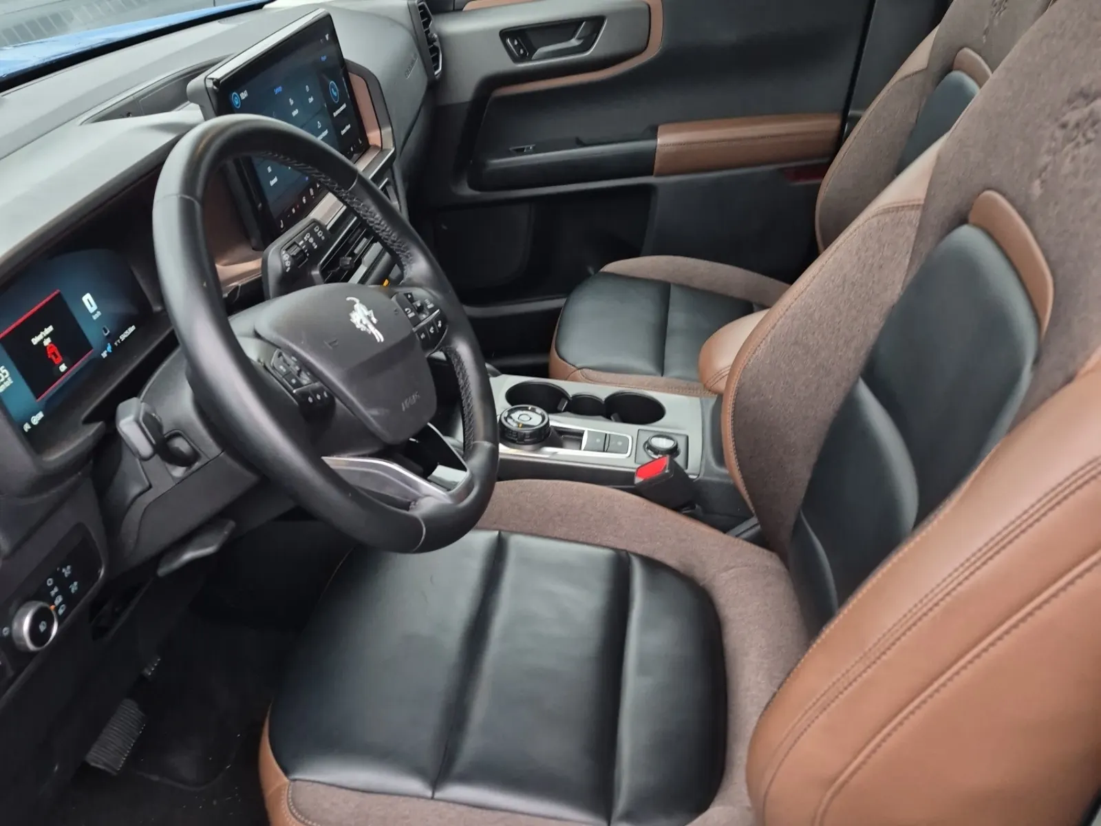 Front Interior Photo