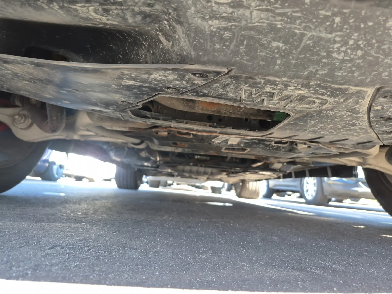 Undercarriage - Front Photo