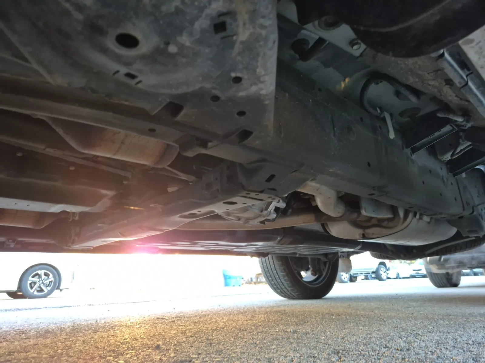 Undercarriage - Driver Photo