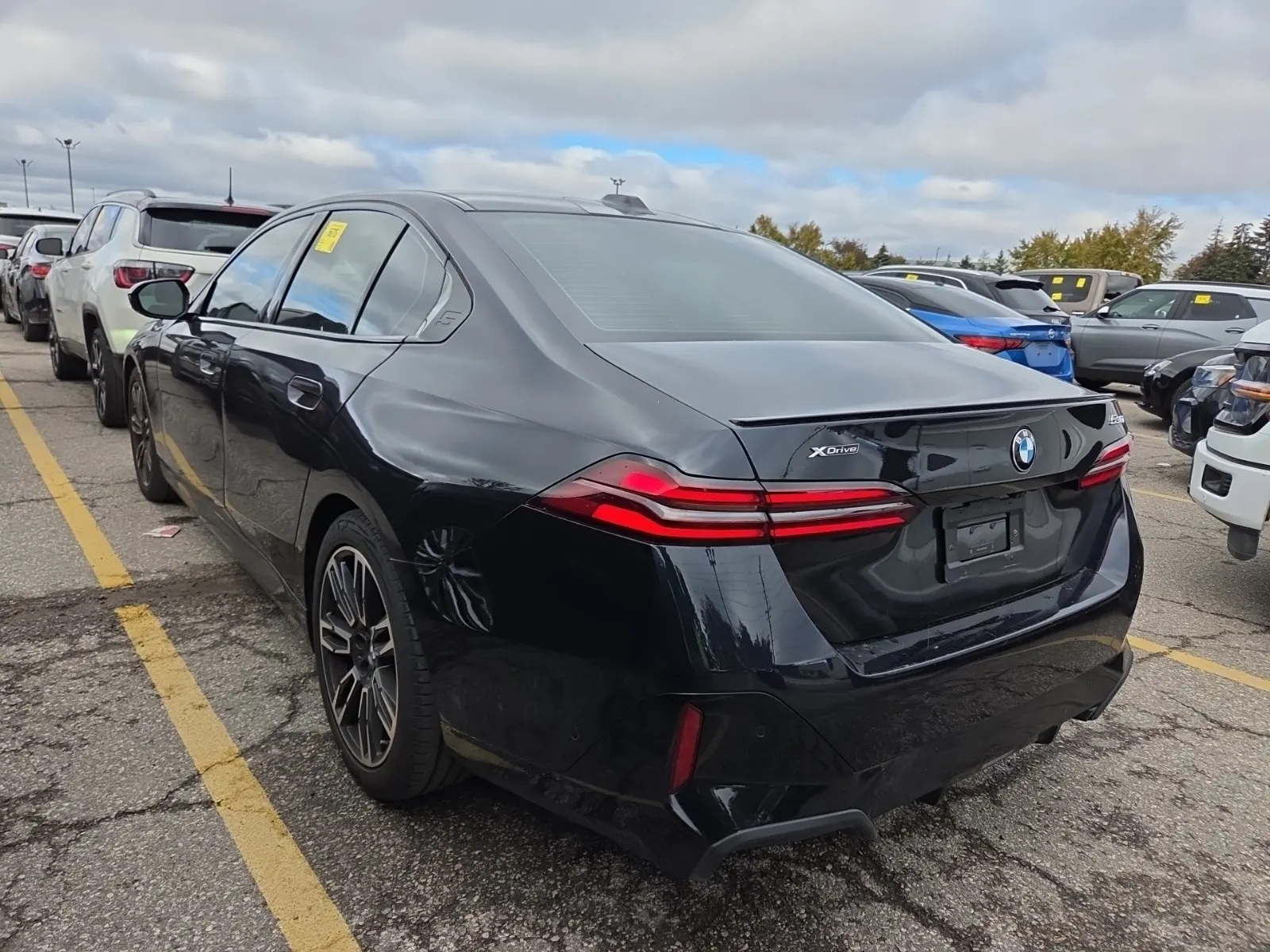 Driver Rear 3/4 Photo
