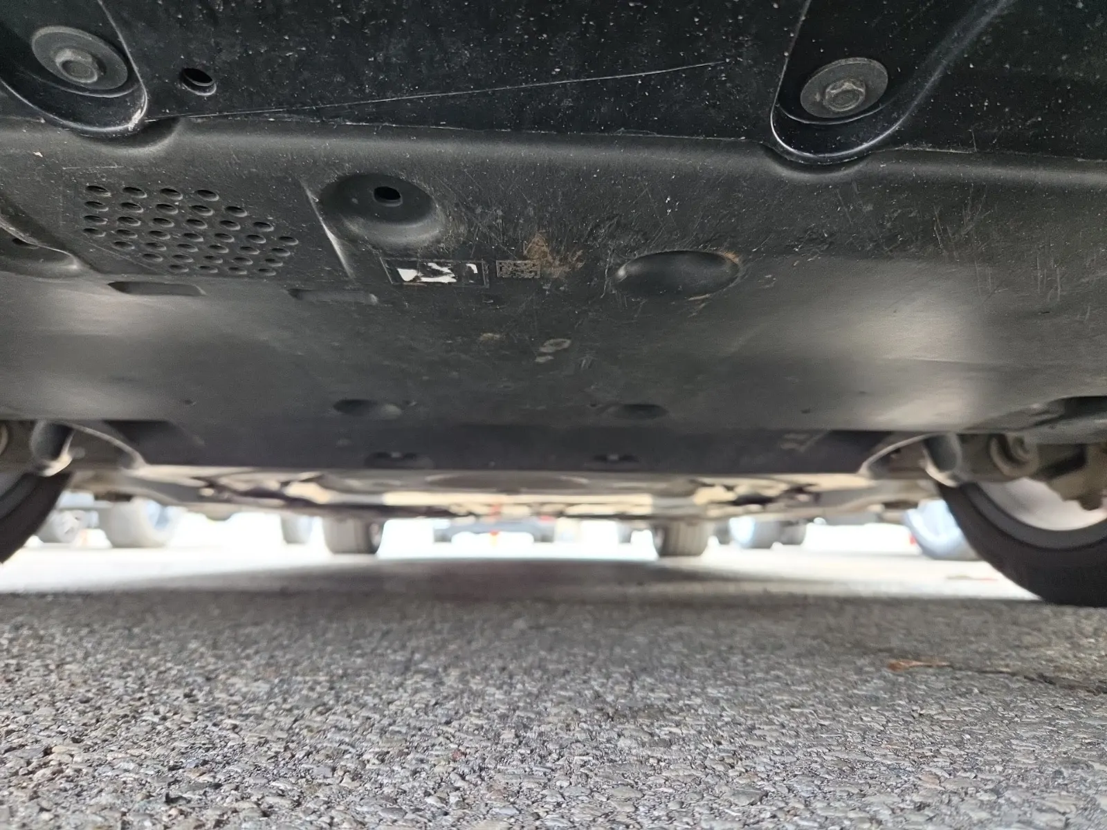 Undercarriage - Front Photo