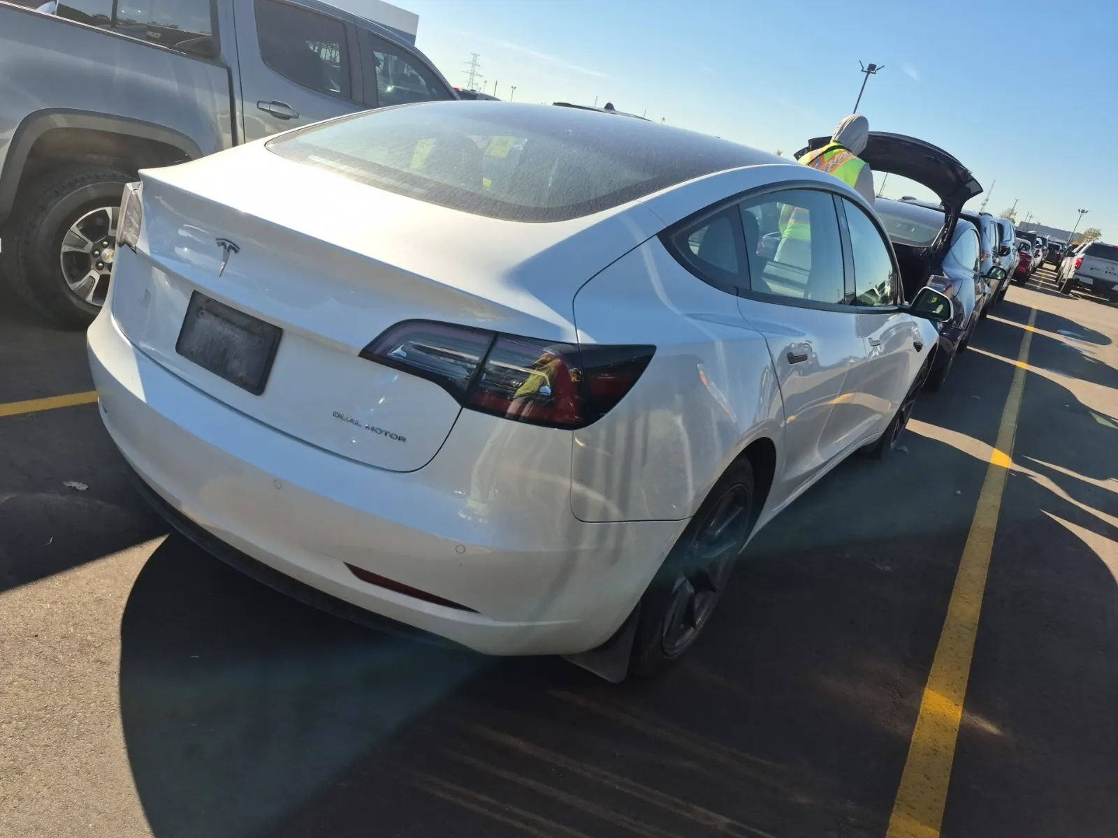 Passenger Rear 3/4 Photo