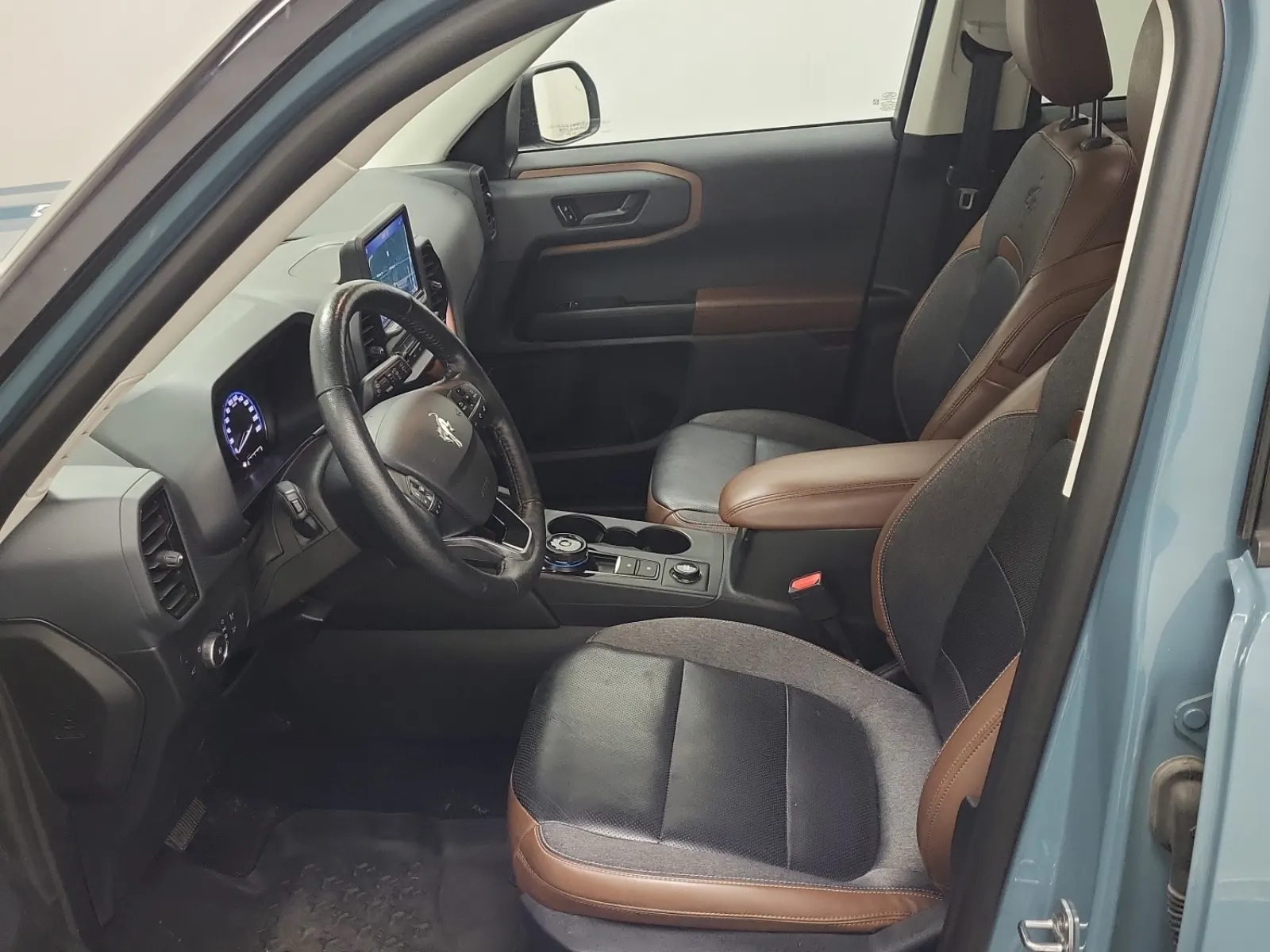 Front Interior Photo