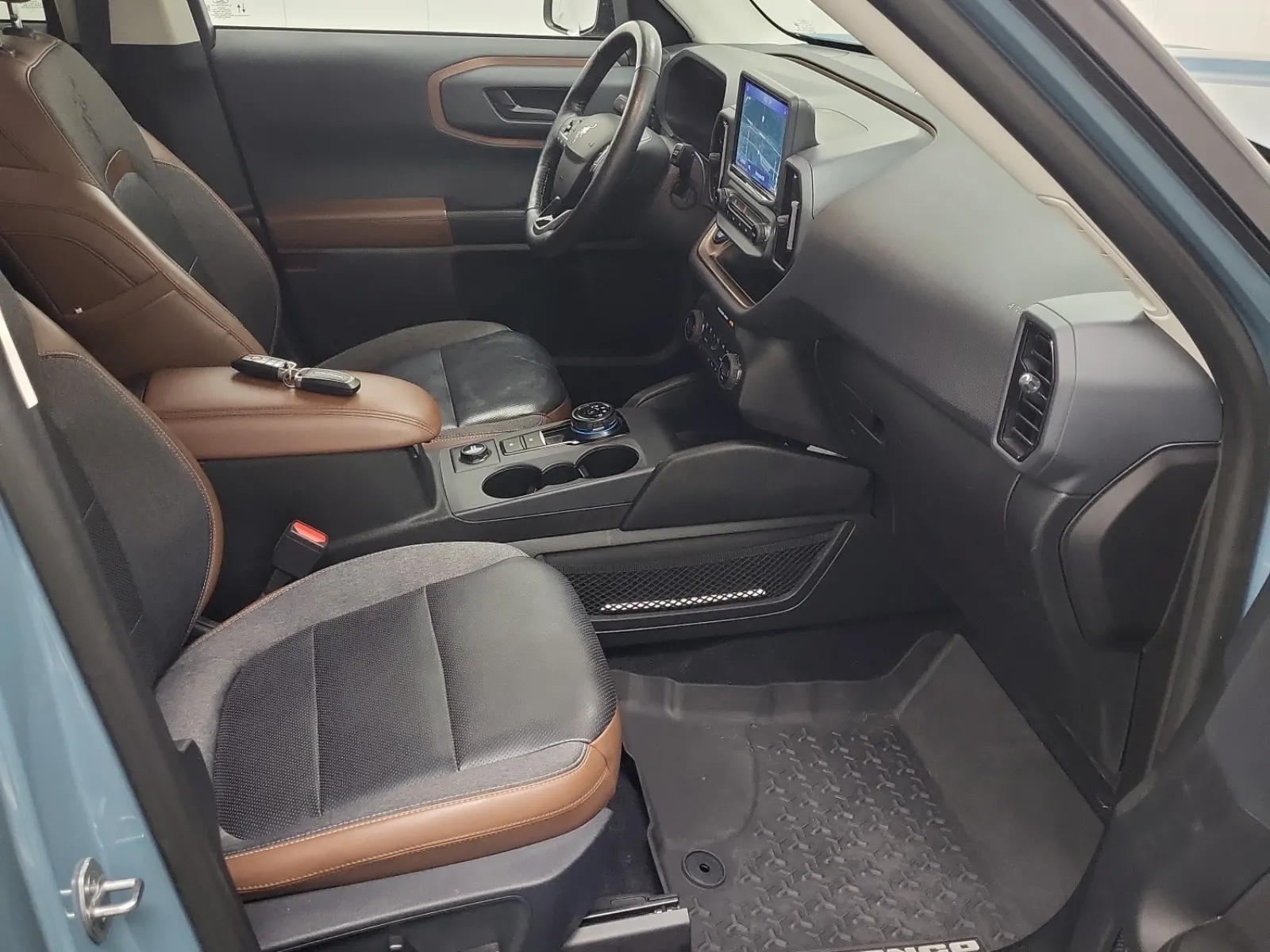 Right Side Interior Photo