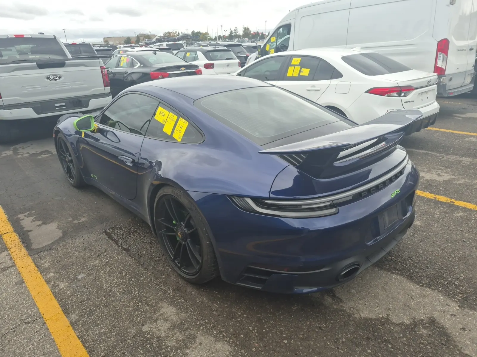 Driver Rear 3/4 Photo