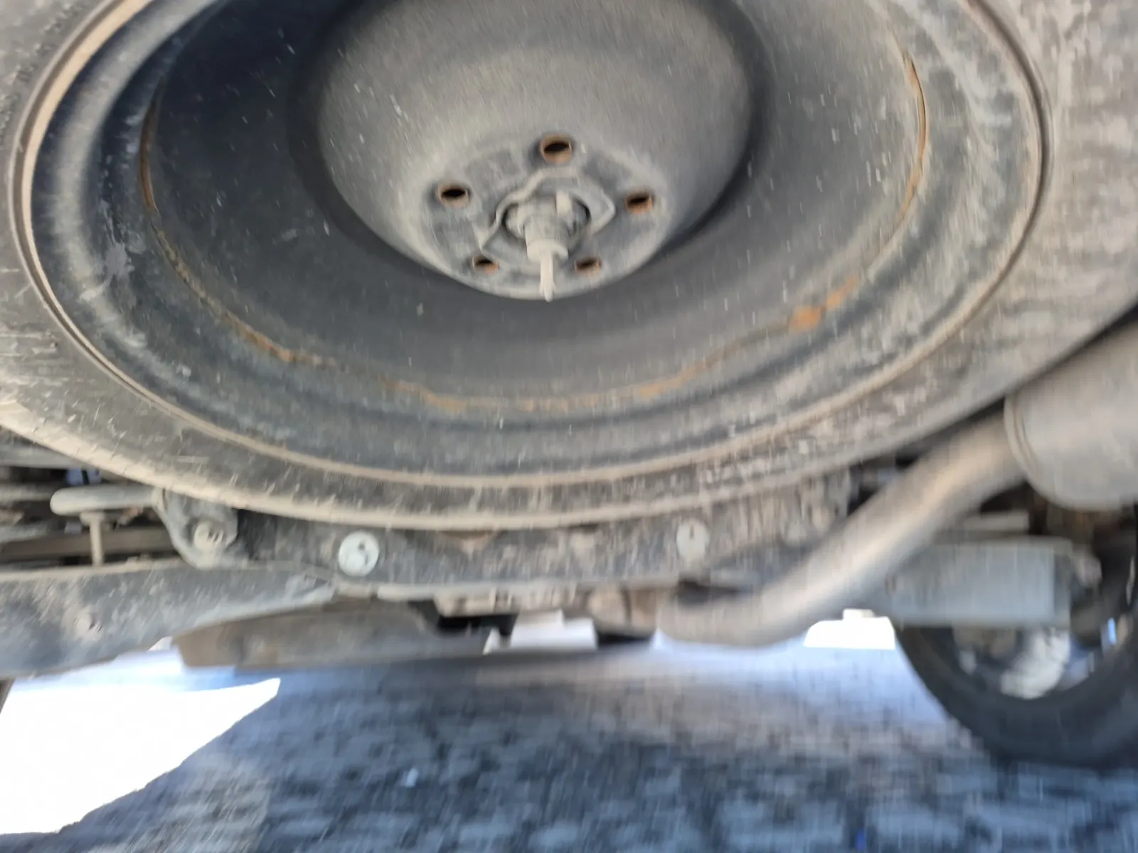 Spare Tire & Wheel Photo