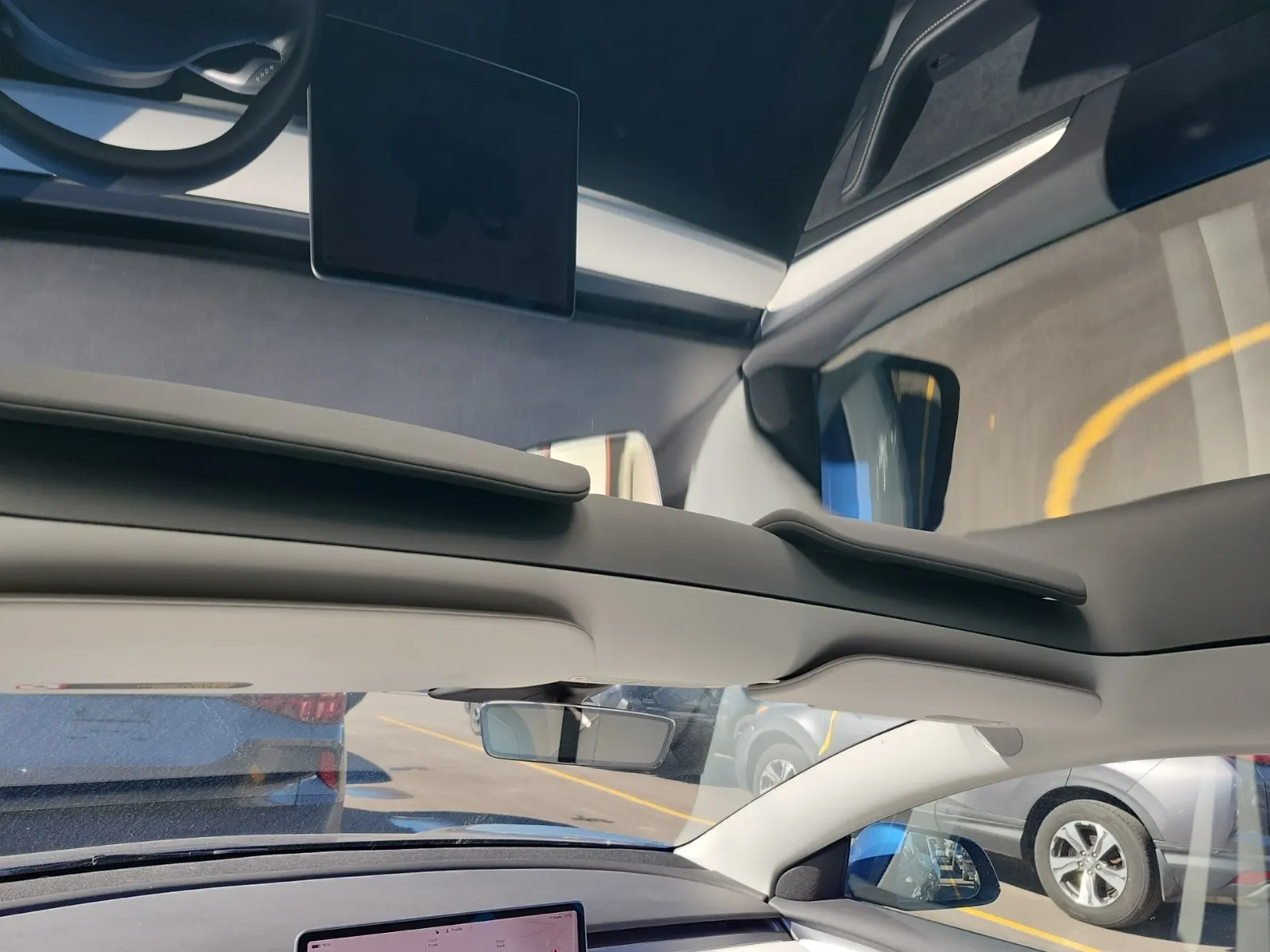 Interior Roof Photo