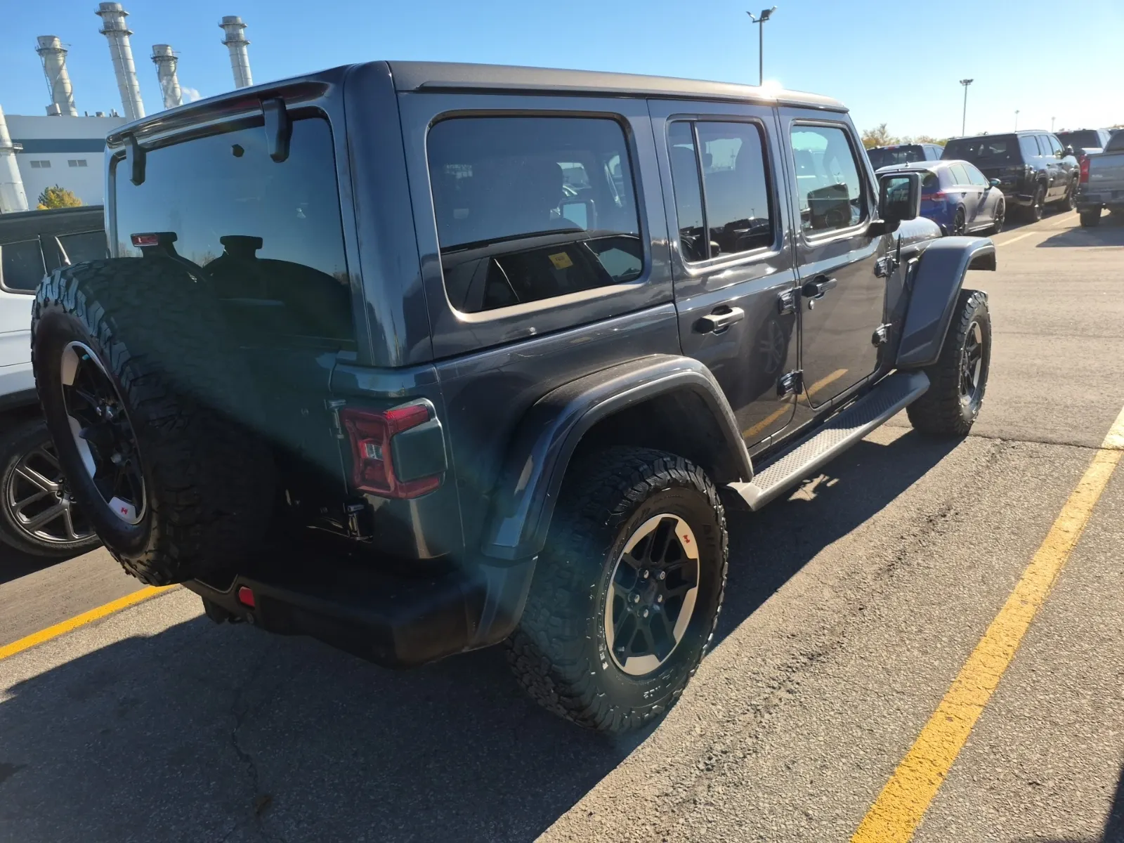 Passenger Rear 3/4 Photo