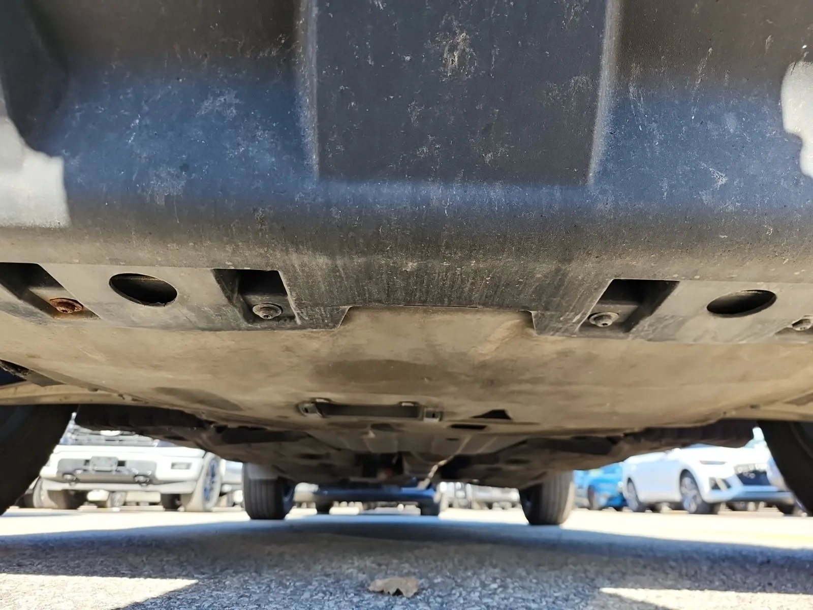 Undercarriage - Front Photo