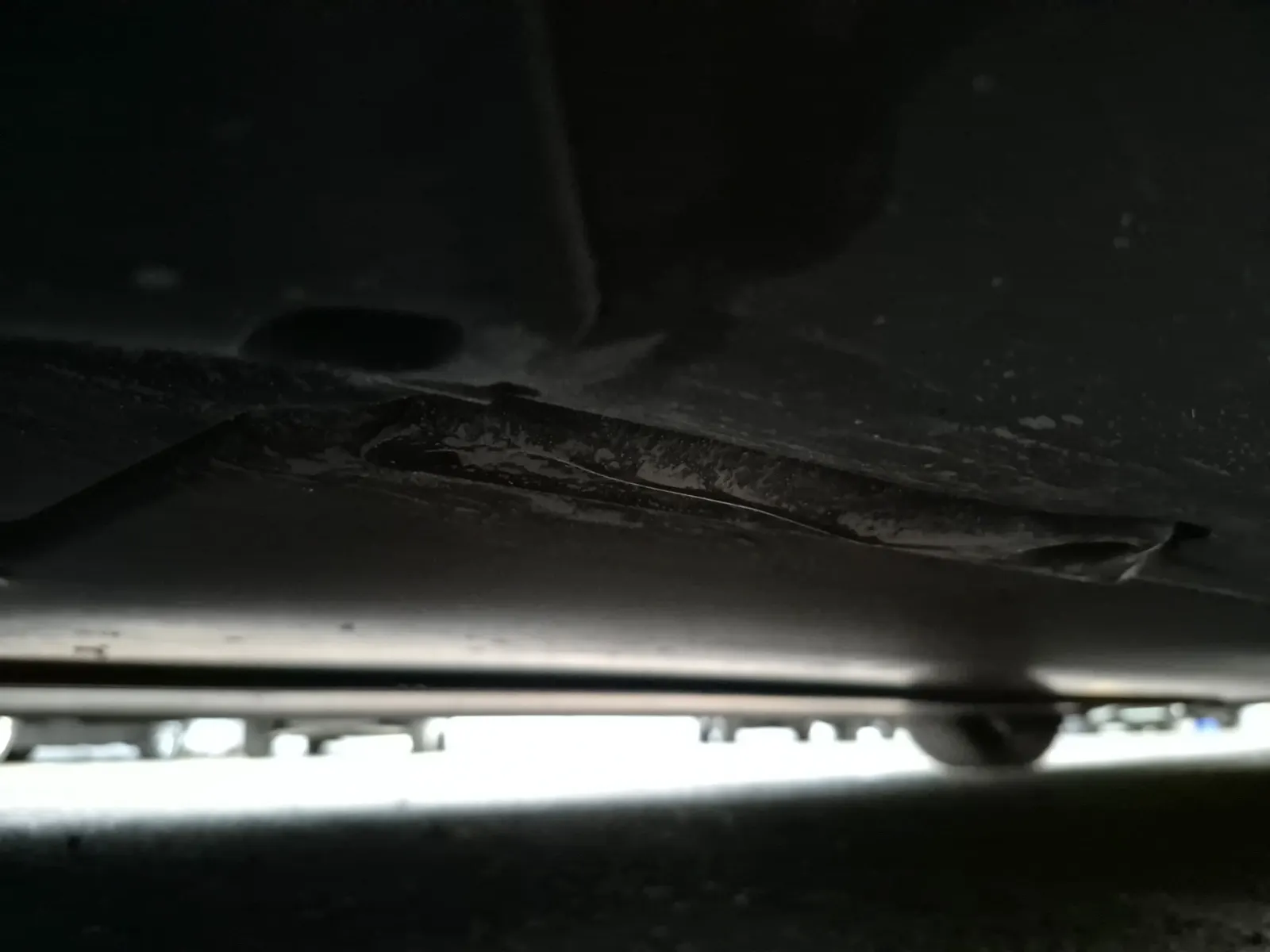 Undercarriage - Driver Photo