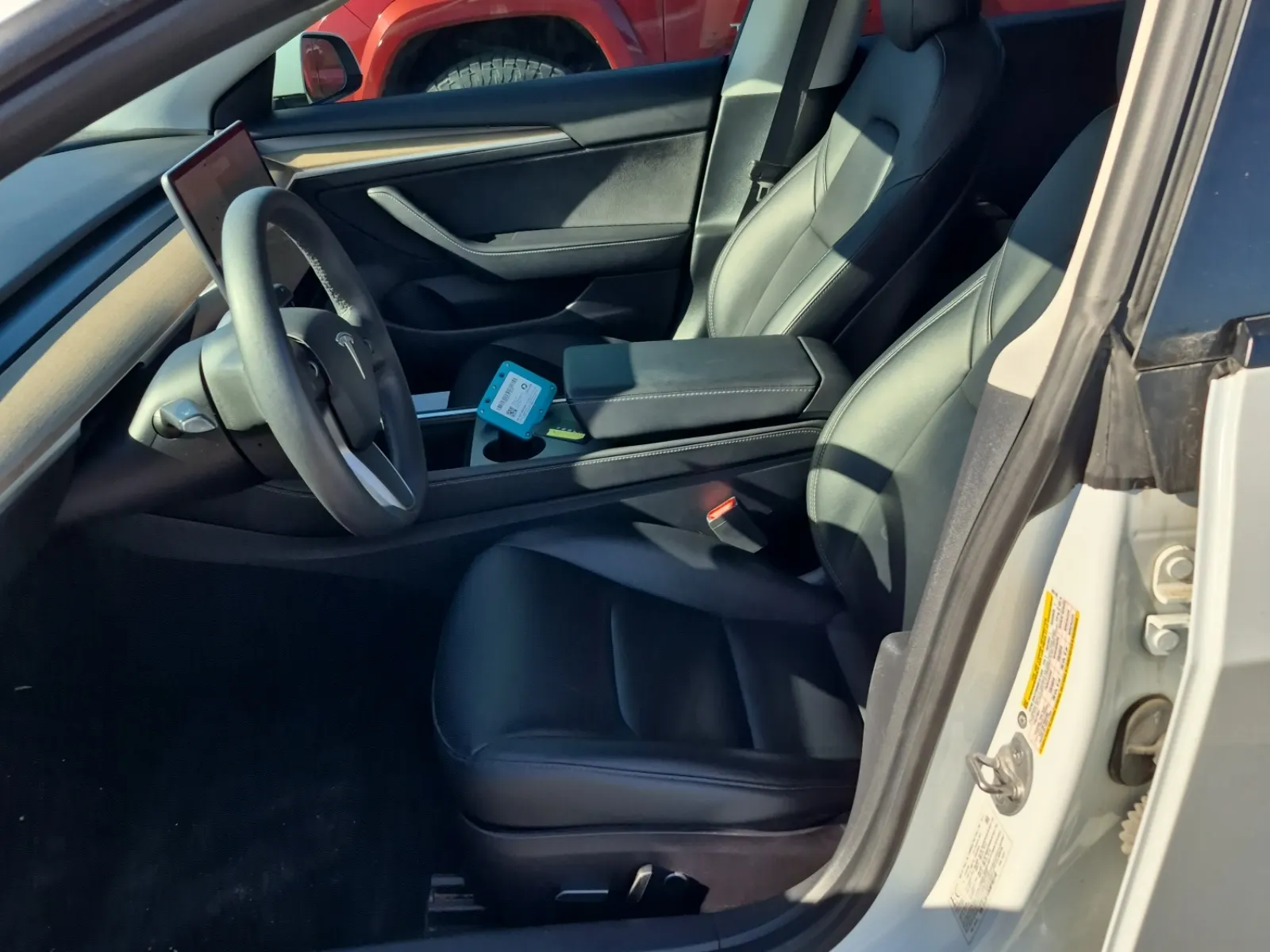 Front Interior Photo