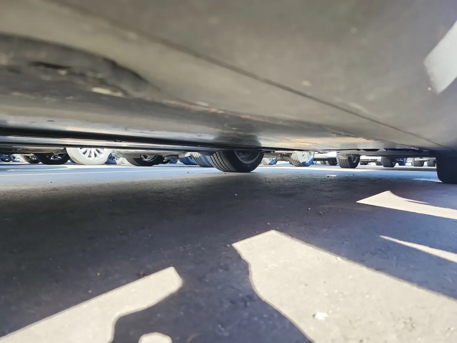 Undercarriage - Driver Photo