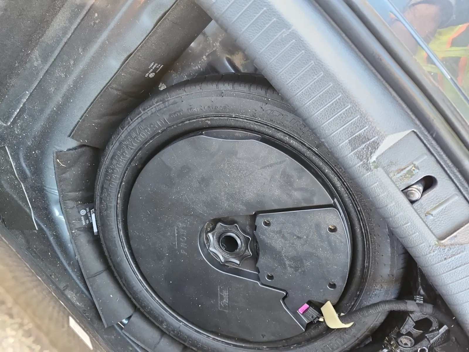 Spare Tire & Wheel Photo