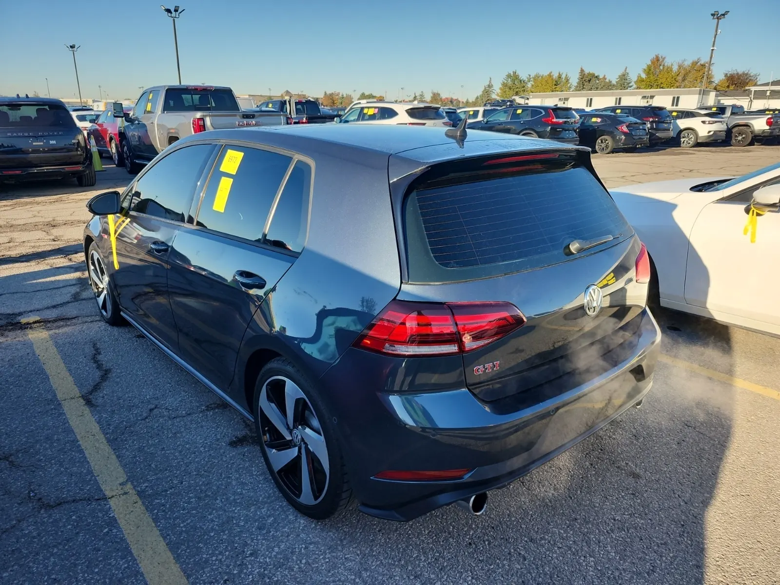 Driver Rear 3/4 Photo