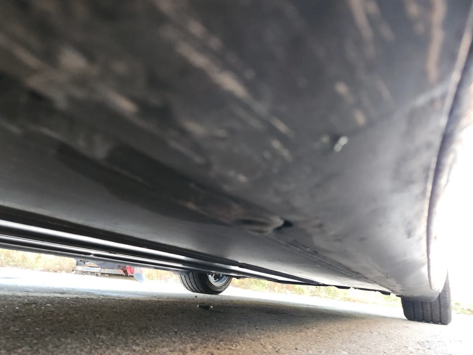 Undercarriage - Driver Photo