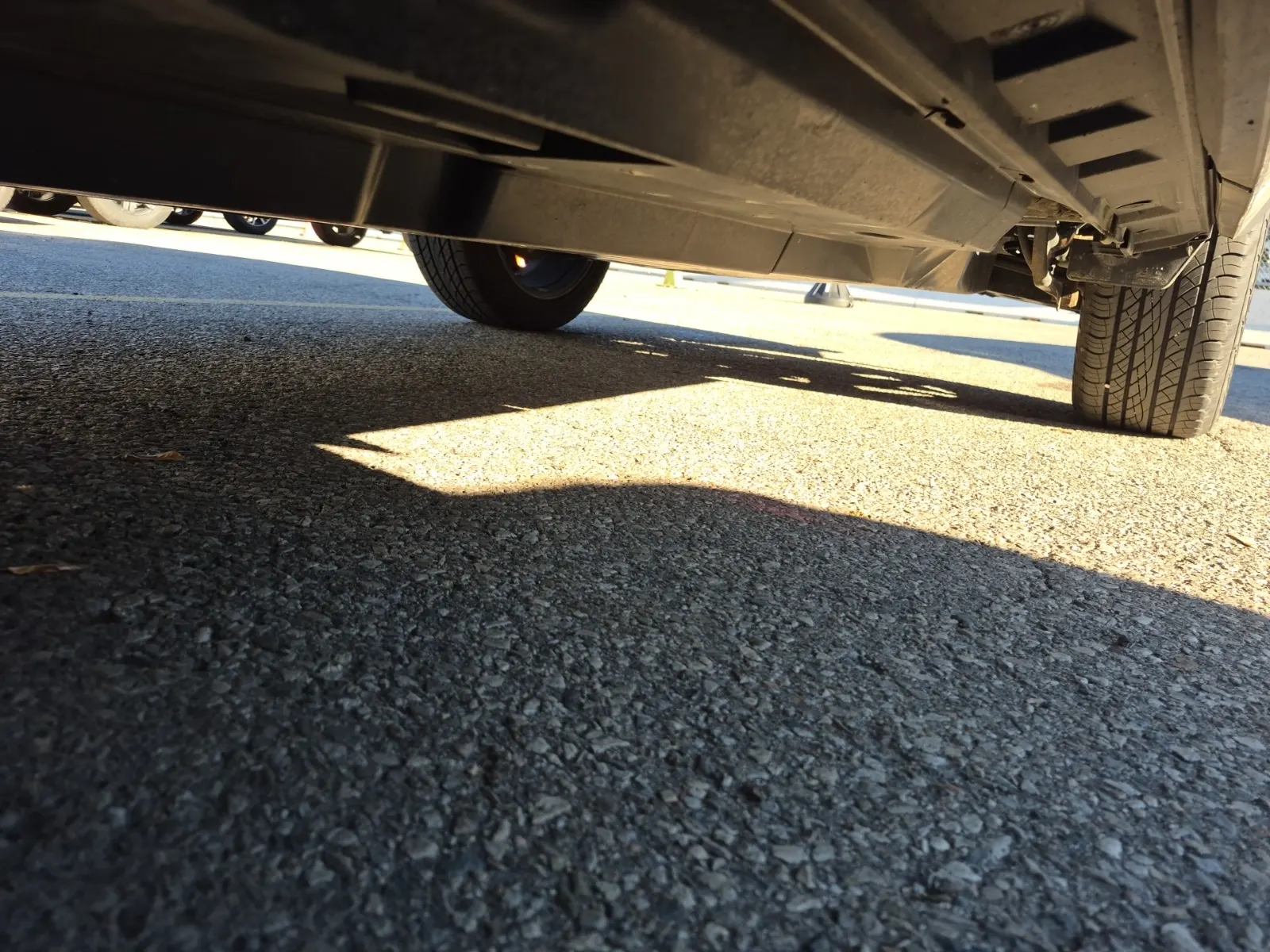 Undercarriage - Driver Photo