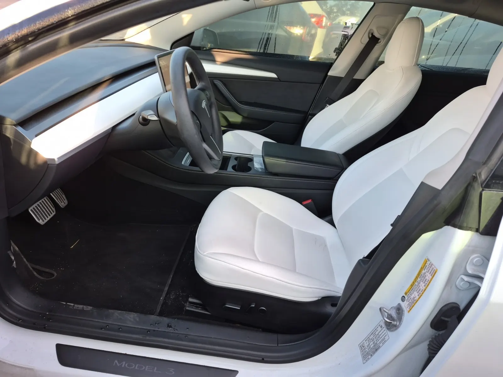 Front Interior Photo